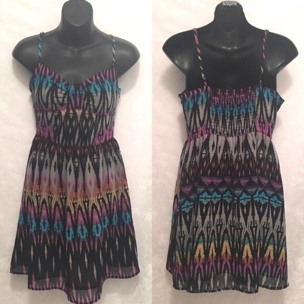 Aztec Print Dress - Picture 2 of 3